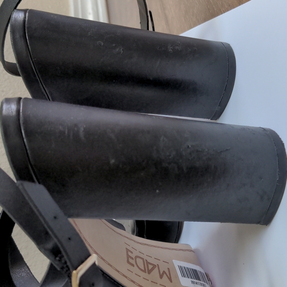 M4DE MADE leather chunky criss cross strap heels EUC 8.5 Priscilla style black - Picture 6 of 9